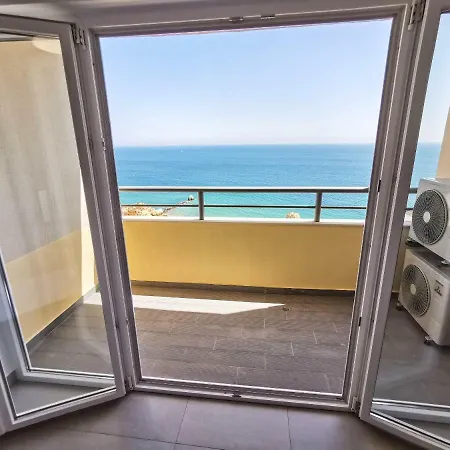 Апартаменти Jardins Rose Vista Mar *